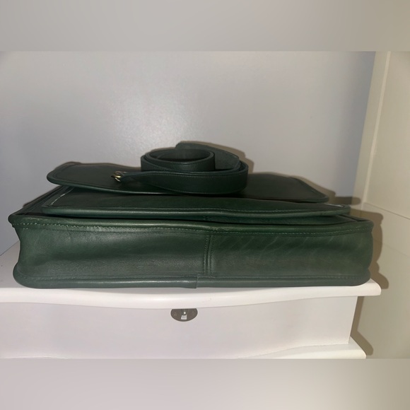 Vintage Coach Colebrooke Business Bag in Bottle Green! - Picture 8 of 10